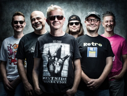 Mňága a Žďorp + The Beatles Veteran Club